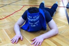 2563